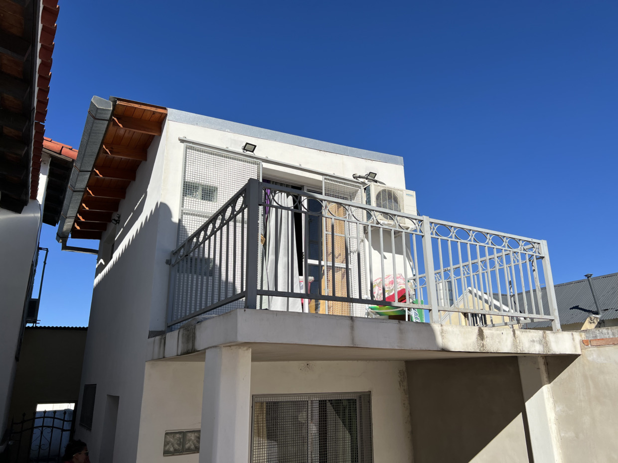 Departamento contiguo